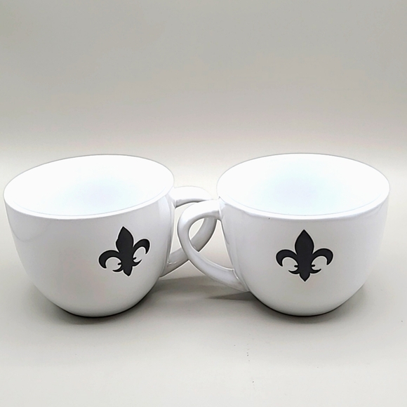 White Mugs with a Classic Black Fleur-de-lis, Set of 2 - Picture 4 of 6